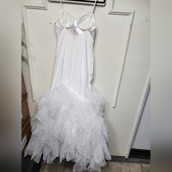 Lulus Extravagance White Ruffled Organza Mermaid Maxi Dress 4 Wedding Bridal - Picture 10 of 11